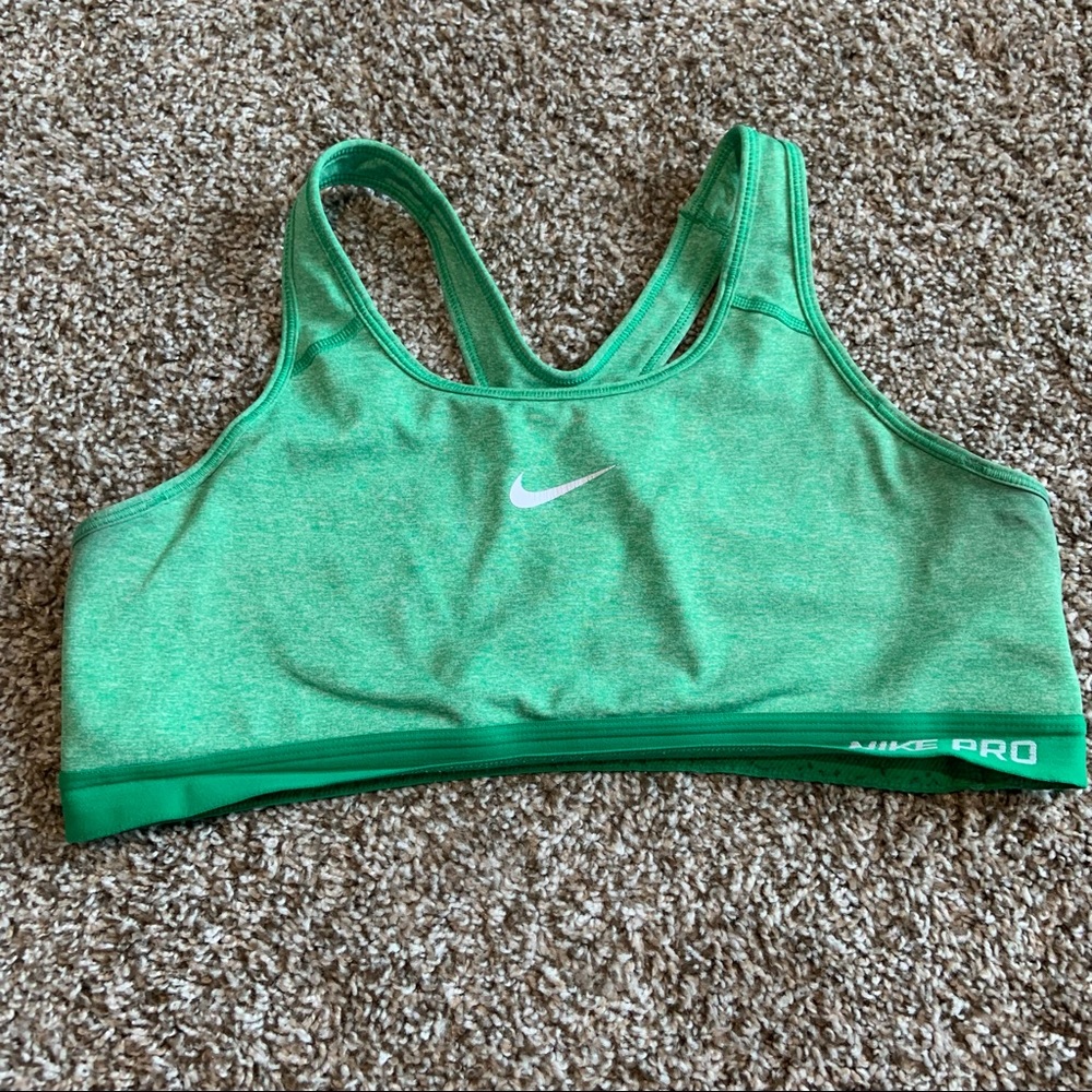 Nike Pro sports bra